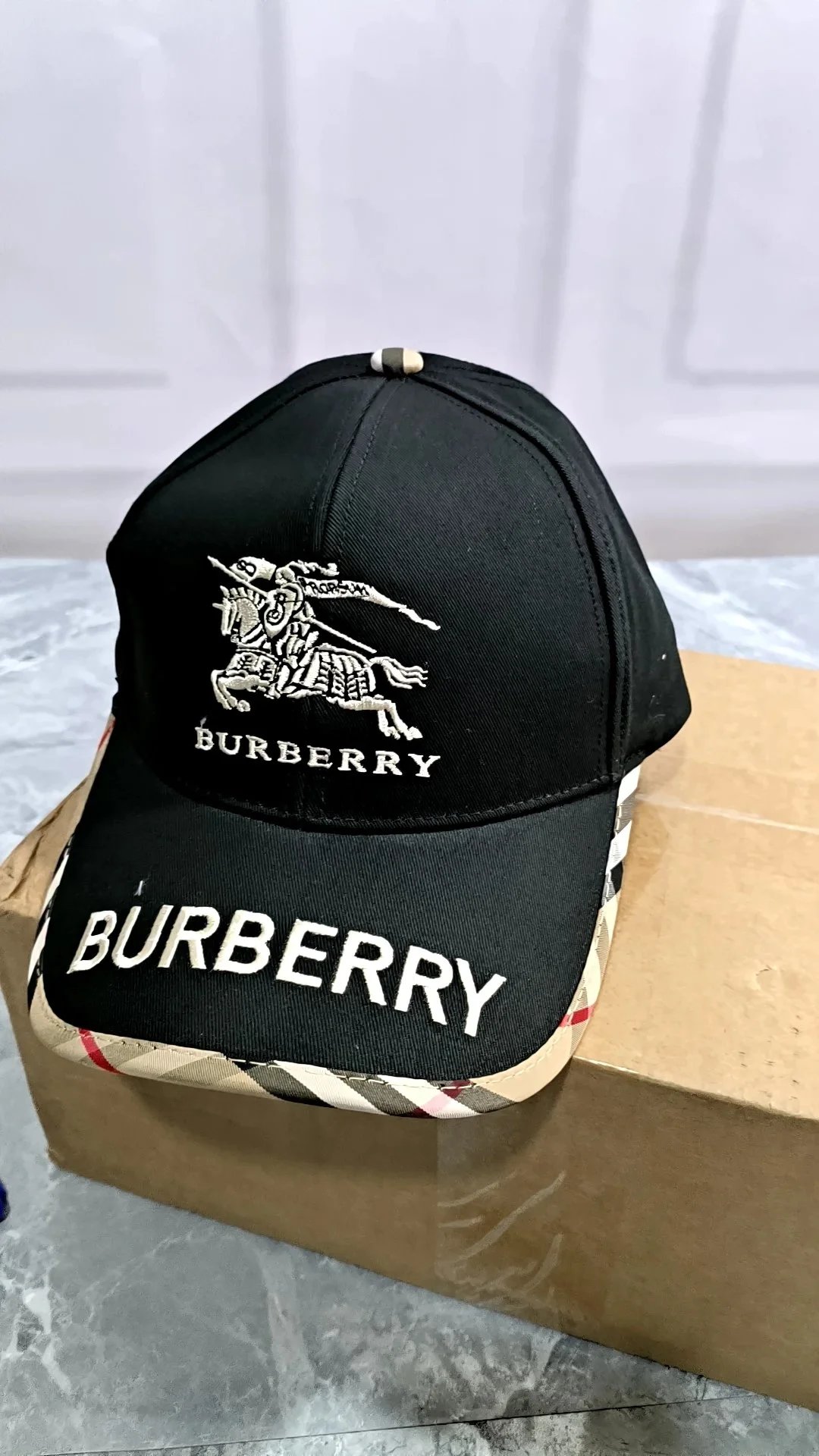 Burberry Cap